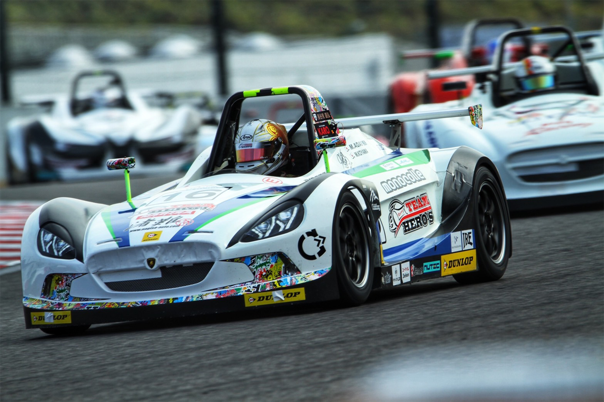 レーシングチーム ヒーローズ Racing TEAM HERO'S｜レンタルレーシングカー VITA-01